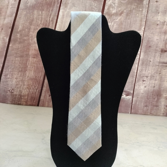 Reaction Kenneth Cole Silk Blend Striped Tan and Blue/Gray Men's Tie Necktie - Picture 1 of 8